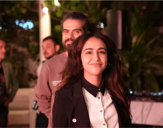 Share Your Instant Paparazzi Shooting